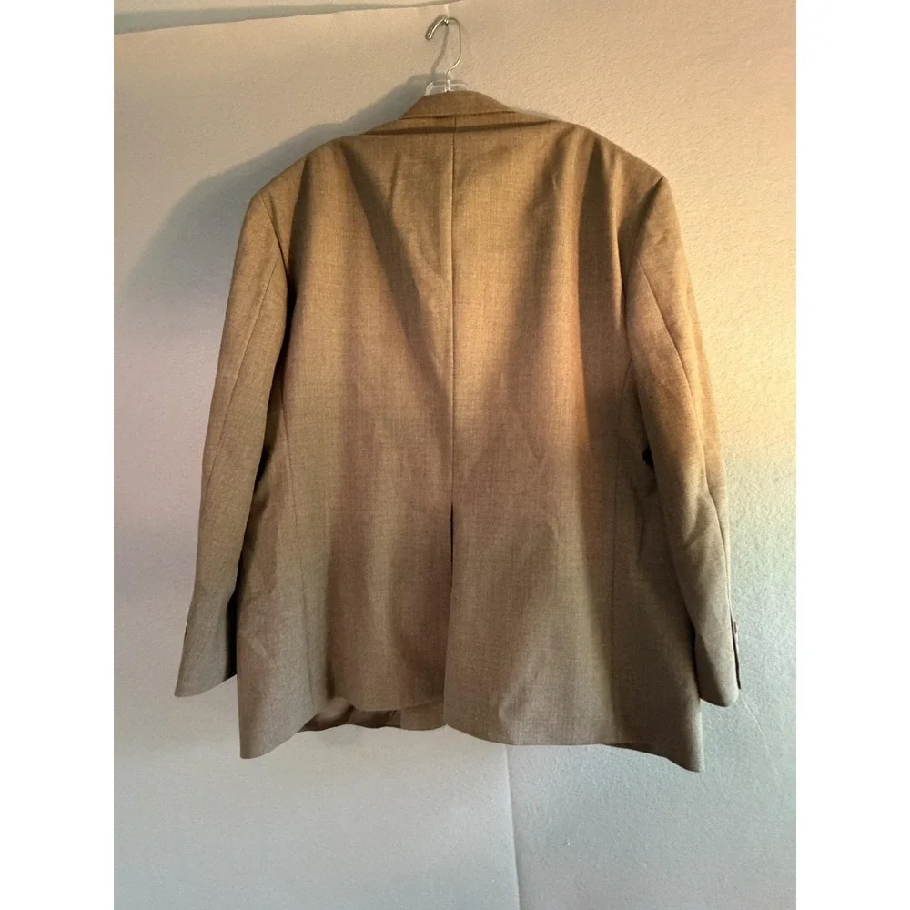 Stafford Blazer Sport Coat Mens 46S Beige Poly Wool Classic Gold Button Jacket
